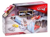 Mattel Verdás Autó-Kilövőpályával FTB42
