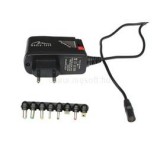 MEDIA-TECH univerzális tablet töltő 3-12V 2.5A (MT6267)