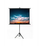 Medium Tripod Matt White 244x244cm Format 1:1 TRI9611