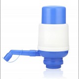Merystyle Kézi vízadagoló pumpa 18,9 literes ballonokhoz 21x9 cm - kék/fehér