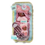 MGA Entertainment Na! Na! Na! Surprise: 2 az 1-ben Metallic meglepetés divatbaba pénztárcával - Cali Grizzly