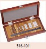 Mitutoyo Acél mérőhasáb készlet 3 db: 30, 41.3, 131.4 mm, beállító gyűrű (?4 mm, ?25 mm), kesztyű516-124-10