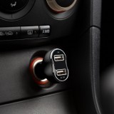 MNC 55054BK Autós szivargyújtó adapter - 2 x USB - fekete