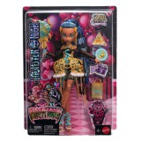 Monster High: Rémisztően Édes Szülinap – Cleo De Nile baba lufival és ajándékkal - Mattel