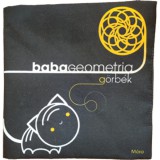 Mora Móra: Babageometria – Görbék látást fejlesztő textilkönyv