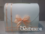 Nászajándékgyűjtő doboz/persely szalaggal és strasszkövekkel