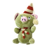 NÉGY INTERNATIONAL KFT Mazsola plüss sapkával és sállal 25cm