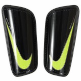 Nike Sípcsontvédő Hard shell slip-in SP0285-071