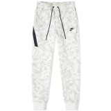 Nike - Tech Camo Pant Melegítő Nadrág