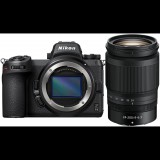 Nikon Z6 II + Z 24–200 mm f/4–6,3 VR (VOA060K004)