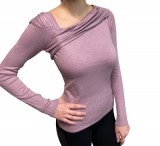 nincsmitfelvennem.hu Noémi húzott pulóver