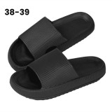 Női vastag talpú, könnyű nyári papucs több színben fekete 38-39