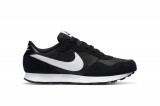 NIKE MD VALIANT SE BIG KIDS SHOES utcai cipő fekete