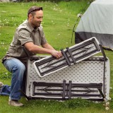 Összecsukható camping asztal 2 db paddal