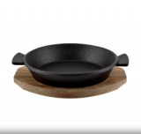 Perfect Home öntöttvas kerek sütőtál fa alátéttel (16645)