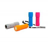 Phenom 18605C LED-es színes elemlámpa ajándék elemmel!