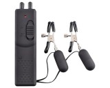 PipeDream Fetish - rezgő mellbimbó csipesz (fekete)