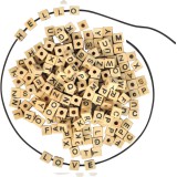 PlayBox: Natúr fa fűzhető betűkockák 7x7mm-es méretben 300db-os csomag