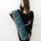 PRANA-Design Blue Leaves Tönkölyhéj henger jógapárna - PRANA Art Deco Collection