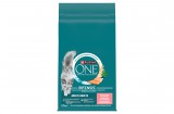Purina One lazacban és teljes kiőrlésű gabonákban gazdag száraz macskaeledel 9,75 kg