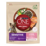 Purina One Mini Sensitive teljes értékű állateledel felnőtt kutyák számára lazaccal és rizzsel 2 x 800 g