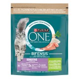 Purina One Sensitive pulykában és rizsben gazdag száraz macskaeledel 0,8 kg