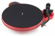 Pro-Ject RPM 1 Carbon analóg lemezjátszó piros Ortofon 2M-RED hangszedővel