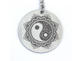 R.M.ékszer Jin-jang acél medálos kulcstartó