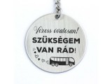 R.M.ékszer Vezess óvatosan acél medálos kulcstartó