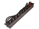 Rainbow Rack 230 V-os elosztó 19"-os, 7aljzattal, kapcsolóval. (RET2207)