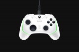 Razer Wolverine V2 Chroma USB Gamepad White RZ06-04010200-R3M1