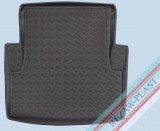 RIGUM BMW 3 E90 Méretpontos csomagtértálca