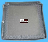 RIGUM SEAT CORDOBA SEDAN 03- Méretpontos csomagtértálca