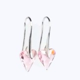 Saját készítésű ékszer Swarovski HOSSZÚKÁS SZÍV ALAKÚ AKASZTÓS FÜLBEVALÓ