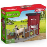 Schleich: Farm World - Istálló box Mustang ló figurával játékszett (42724)