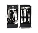 SilverHome 12 részes manikűr és pedikűr készlet