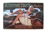 SilverHome Vintage Dekor Fémtábla, dombornyomott, 'CASTING COUCH' felirat, retro hangulatú kialakítás, 30x20cm