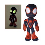 Simba Toys Marvel: Amazing Friends - Pókember Miles Morales plüssgura sötétben világító szemekkel 25cm