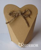 Szív köszönetajándék-doboz spárga masnival