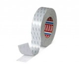 TESA 04943-00000-04 100 µm vastag nem szött szővet kétoldalas akril ragasztóval összeillesztésekre