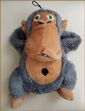 Tommi Crazy Monkey szürke plüss kutyajáték (Magassága 24 cm)
