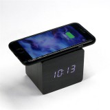 TOO DC-320-B-Qi fekete digitális óra vezeték nélküli töltővel