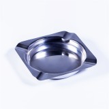 TOO KT-432 Négyzet alakú fém hamutartó 11 cm - Ezüst (KT-432)