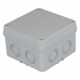 TP Electric KÖTŐDOBOZ 110X110X70 IP67 PERFORÁLT OLDALFALÚ, TELI TETŐ, 8DB KIKÖNNYÍTÉS