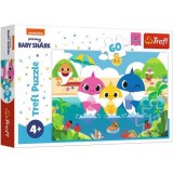 Trefl Baby Shark: Vakáción a család- Együtt a csapat 60db-os puzzle (17370) (TR17370) - Kirakós, Puzzle