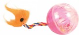 Trixie zörgő műanyag labda farokkal cicáknak (Átmérő: 4 cm; Kék-Pink)