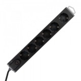 Túlfeszültségvédett hálózati elosztó