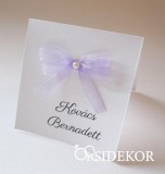 Ültetőkártya organza masnival díszítve