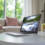 Ultrakönnyű Hordozható DELL Latitude 3301 i7-8565U/8GB/256GB NVME SSD/FHD/14" Laptop