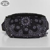 Urban Classics - Hip Bag Bandana Print Fekete Unisex Övtáska